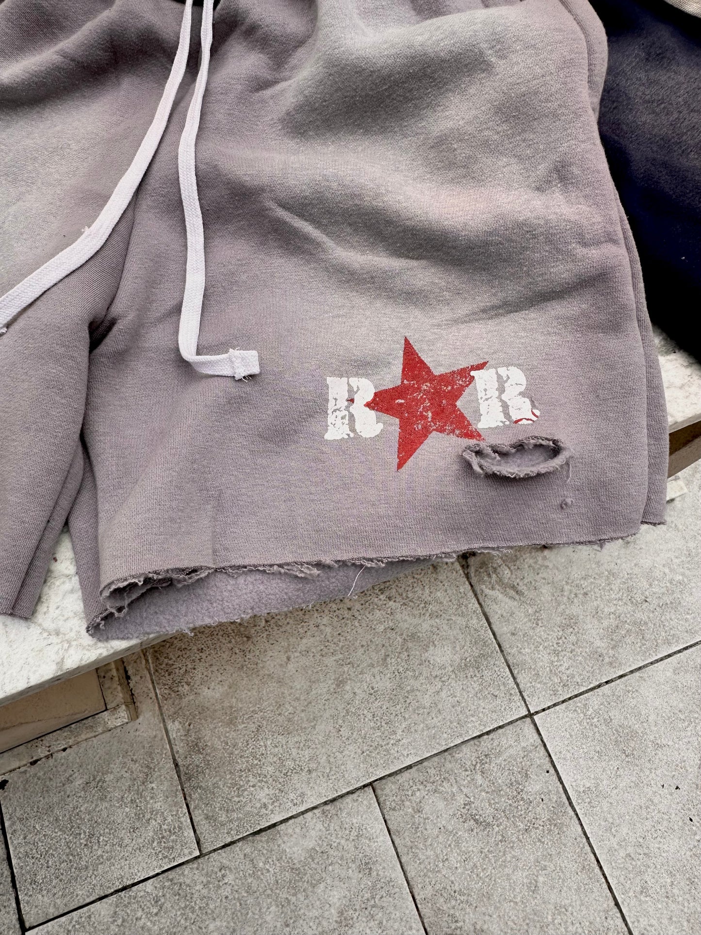 "003 ROR DOUBLE WAISTED SWORTS"